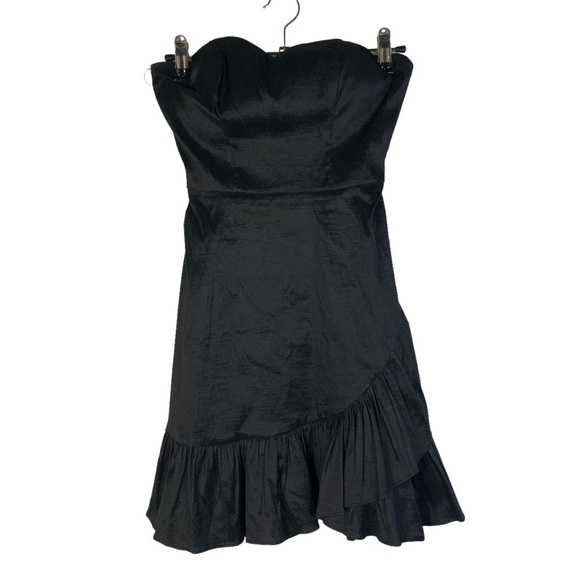 B. Darlin Black Strapless Ruffle Hem Mini Dress 4 - Picture 1 of 4